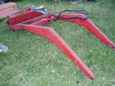 /photos/MF 35 loader 1.jpg